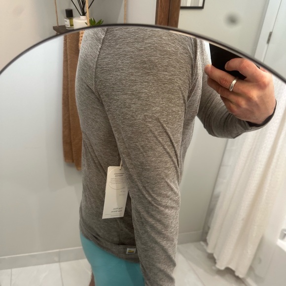 🆕 Vuori x Barrys Rare Release Mens Tradewind Tech Long Sleeve Tech Tee Shirt - Picture 11 of 12